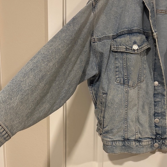 Light Blue Jean Jacket - Picture 2 of 3